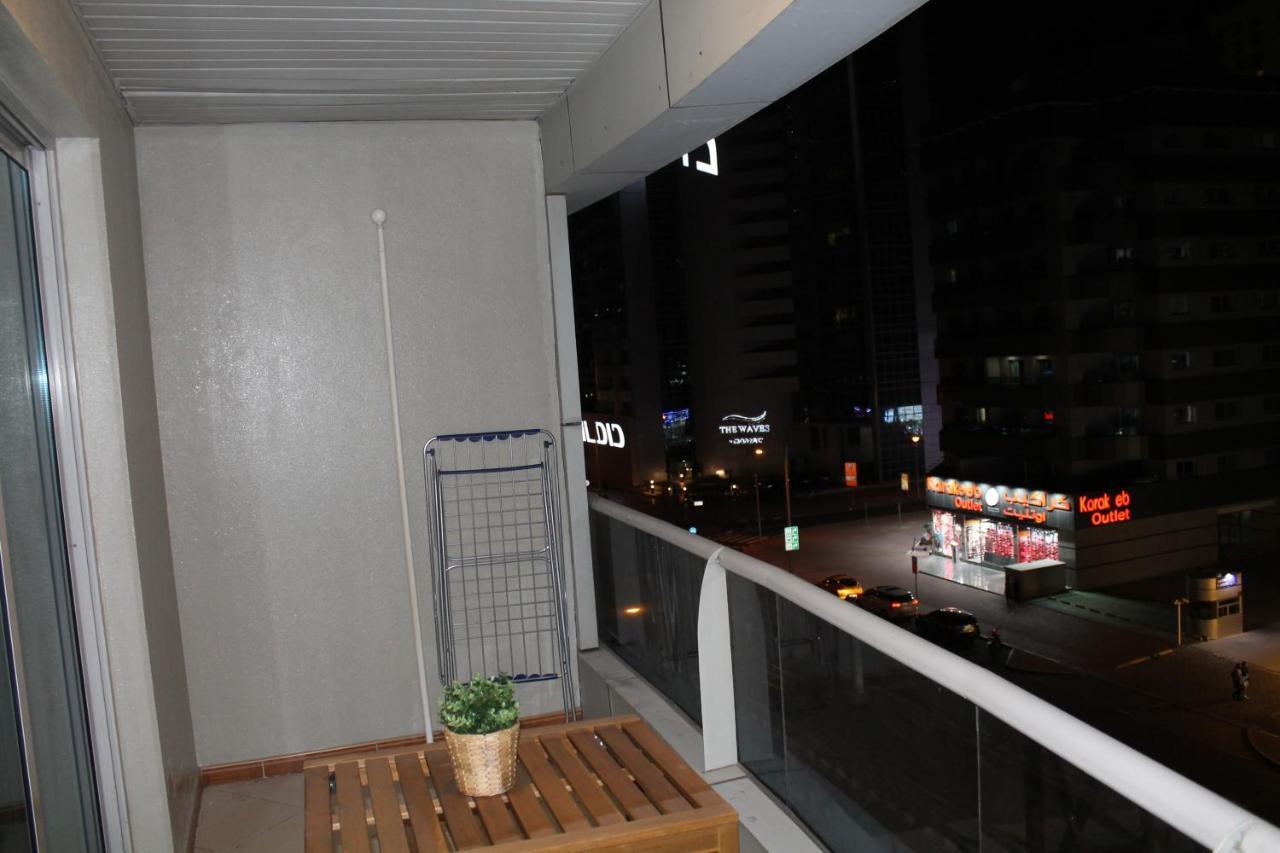 Newly Furnished Cozy 1 Bedroom Apartment Close To Jbr Beach And Metro Dubaj Kültér fotó